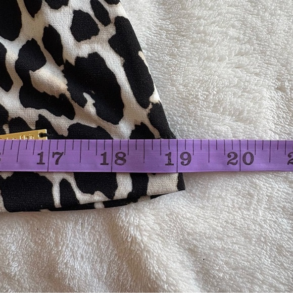 Calvin Klein Leopard Print Sleeveless Cami Blouse - Office Siren - Picture 10 of 15